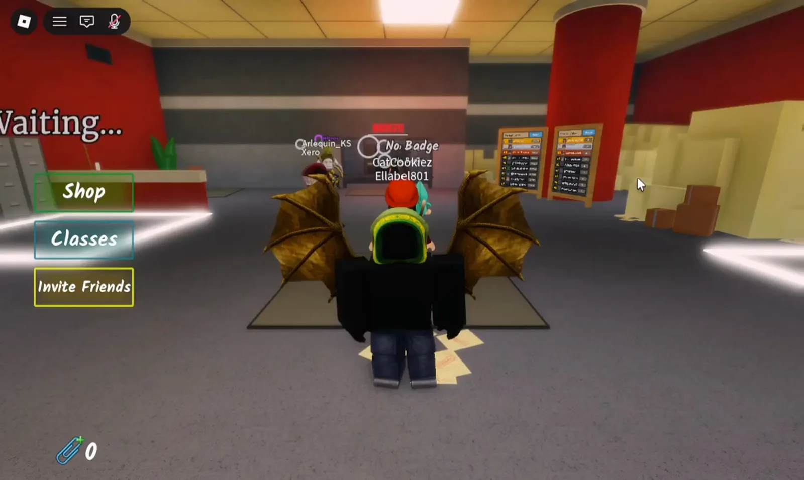 Shred the Secrets lobby with Shop Classes and Invite Friends buttons where a beginner squad queues before starting a run